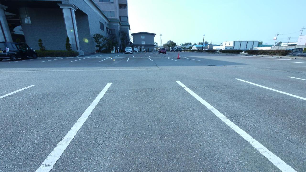 Route Inn Grantia Komatsu Airport Dış mekan fotoğraf