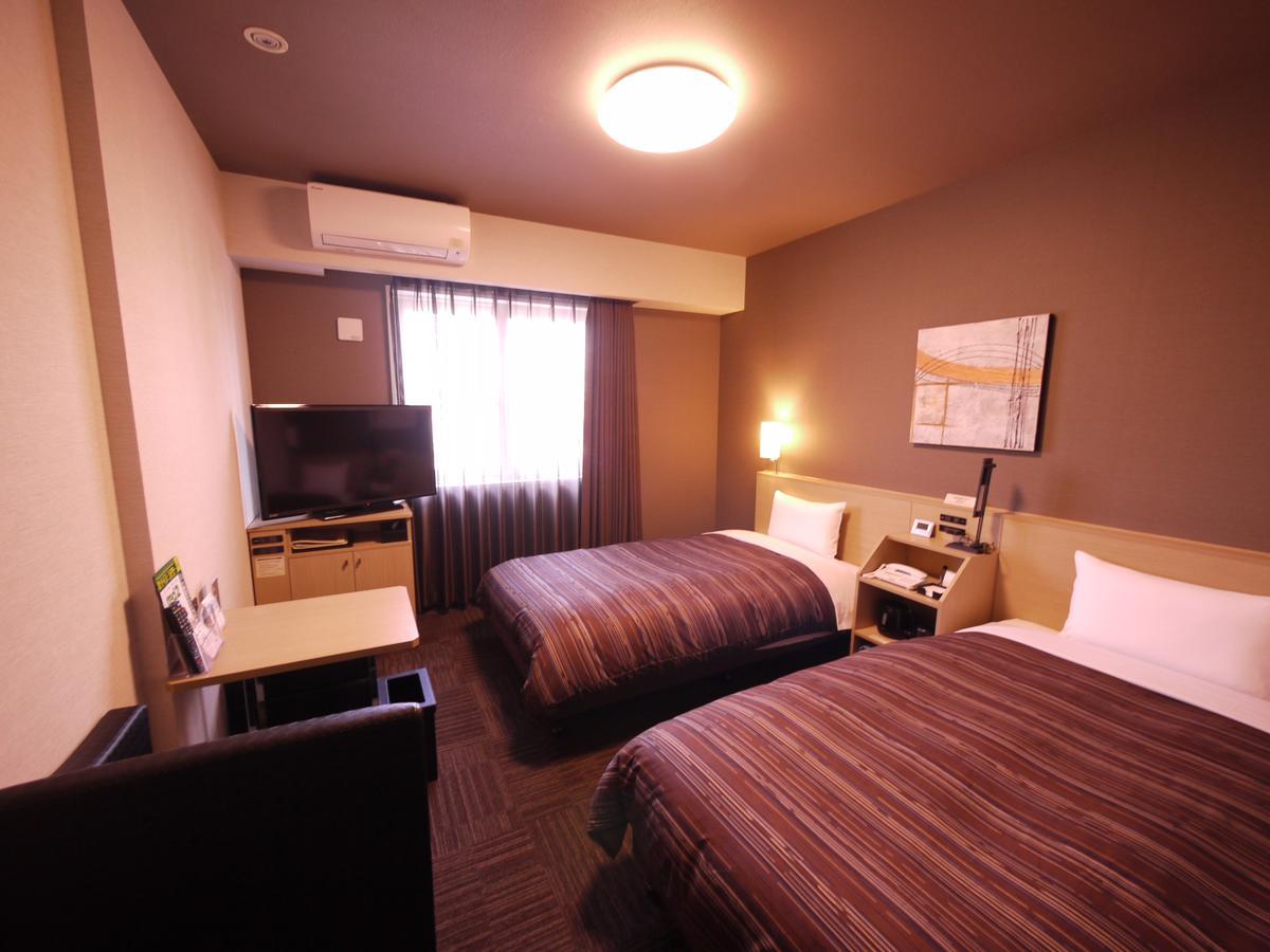 Route Inn Grantia Komatsu Airport Dış mekan fotoğraf
